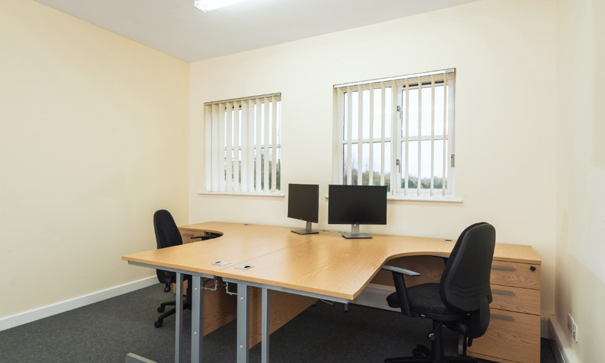 Serviced Office Space (6)