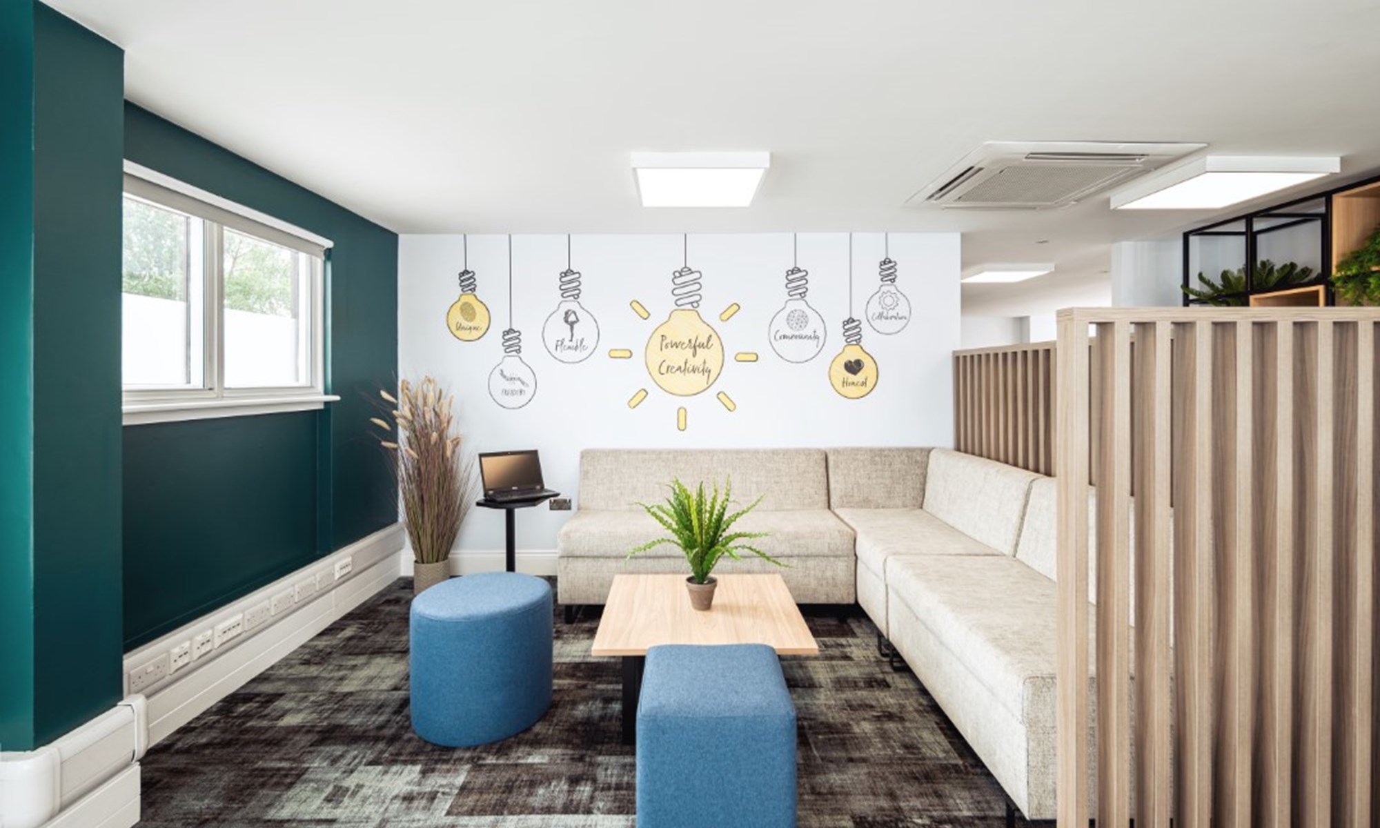 Co Working Waterfront Hotel (4)