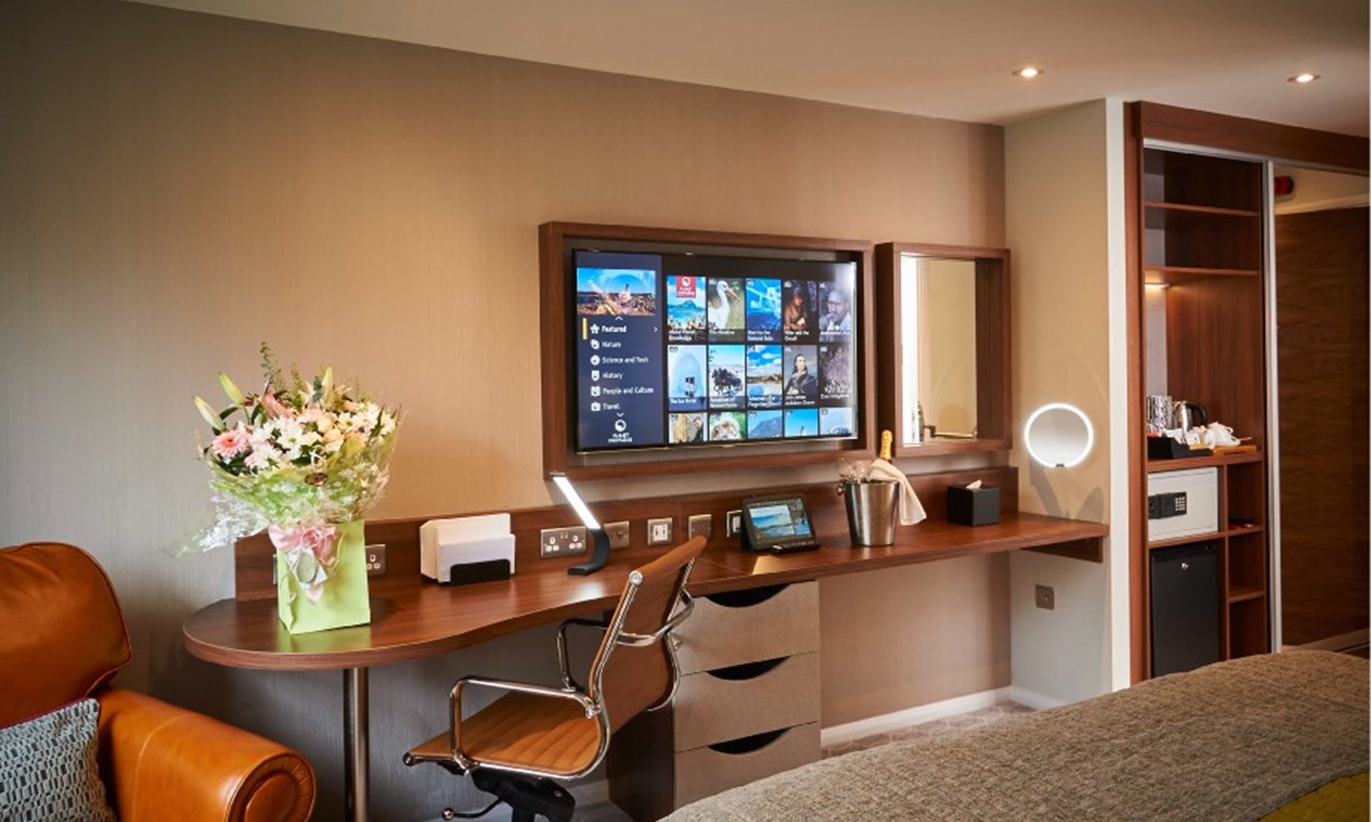 Oceania Double Bedroom (6)