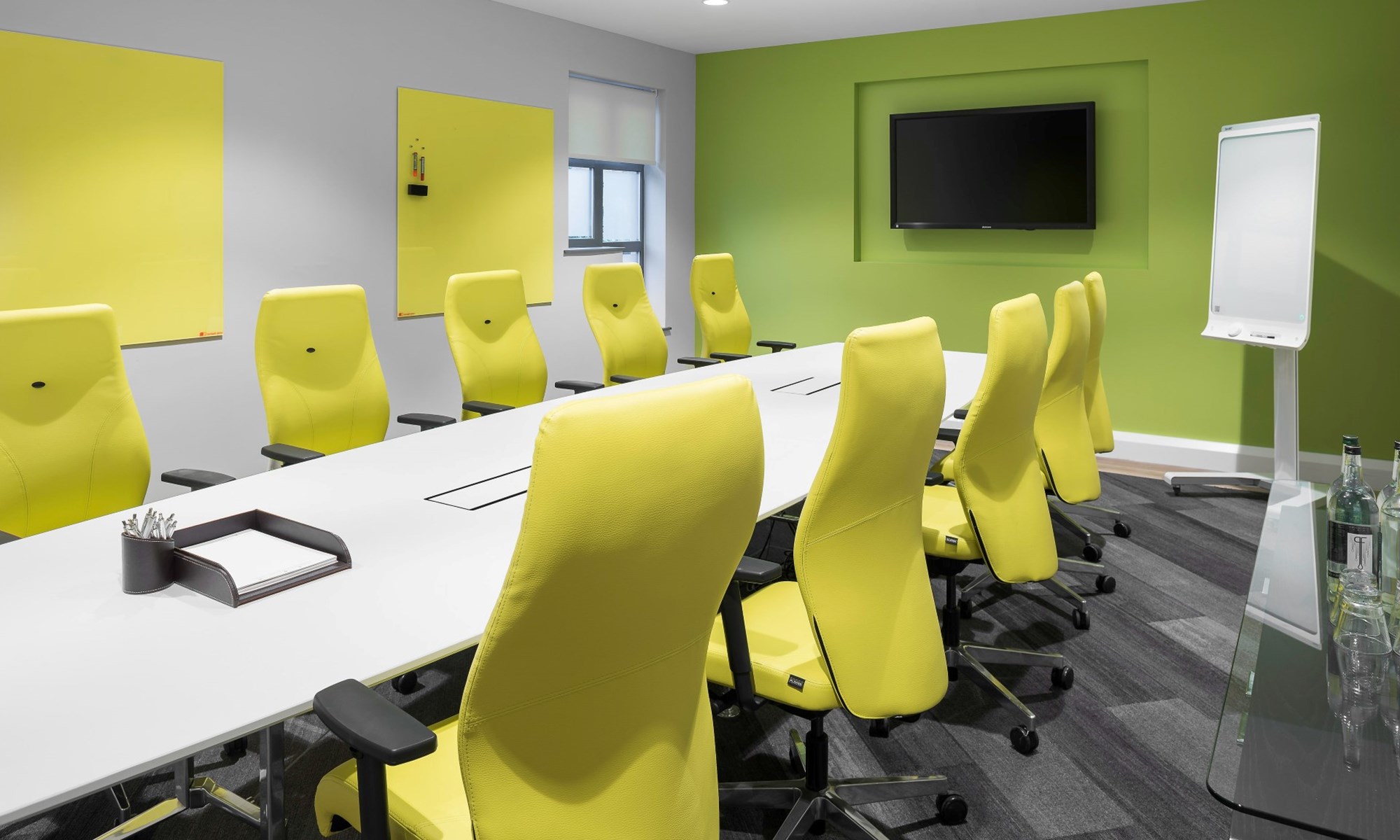 Lime Boardroom (2)