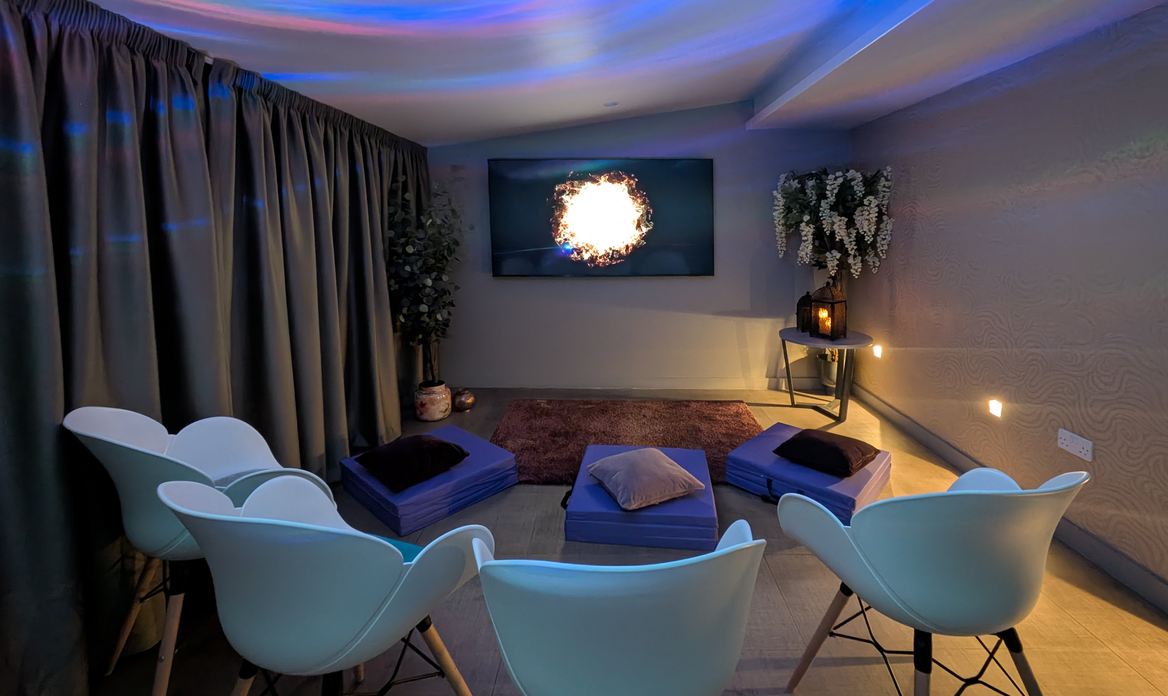 PXL 20250917 142611542.NIGHT.Jpg (1)